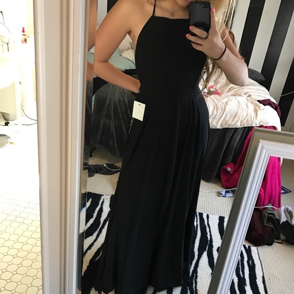 Black plain prom dress - Picture 2 of 7